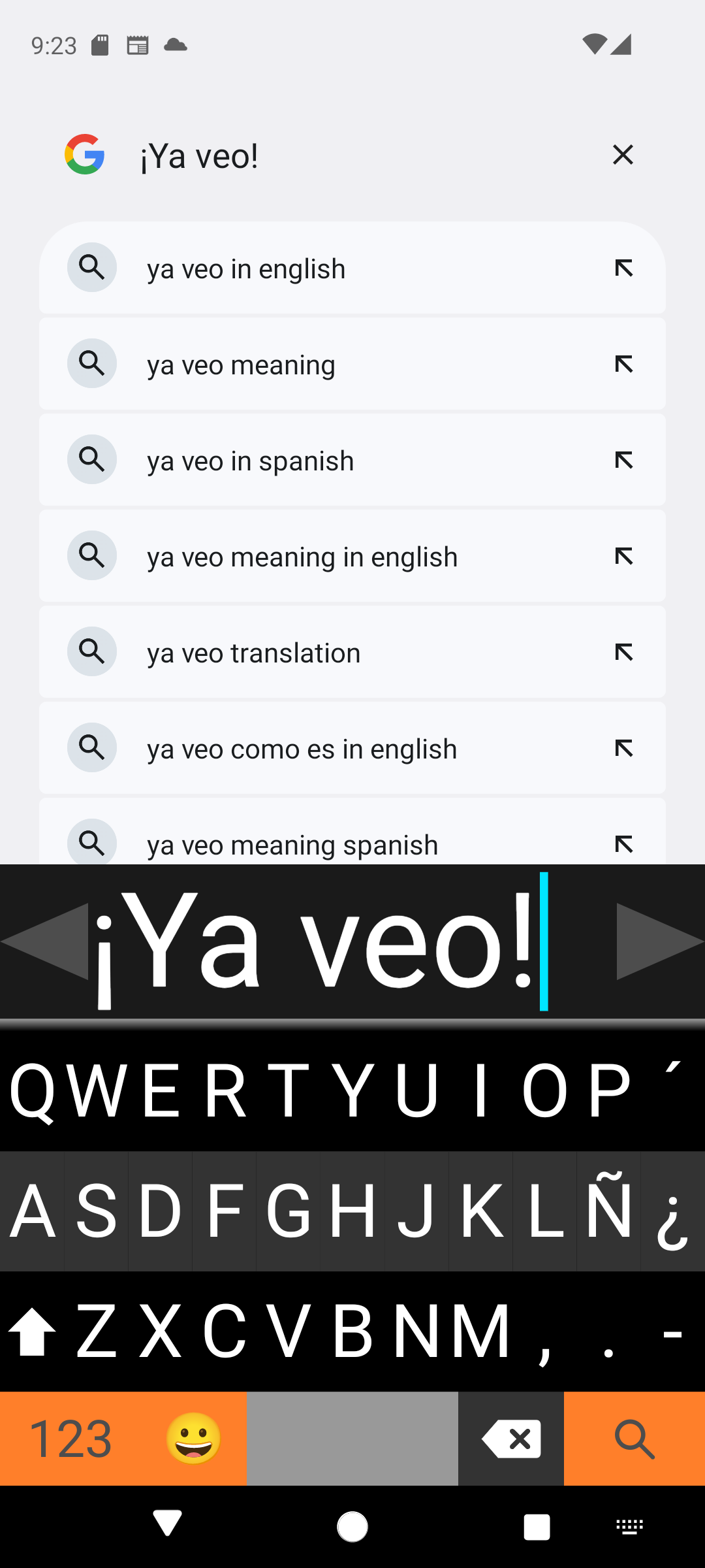 Vista de escritura del teclado Viskey con texto de vista previa grande y teclas de alto contraste